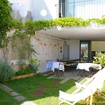 Alibi By Yoursporto Porto