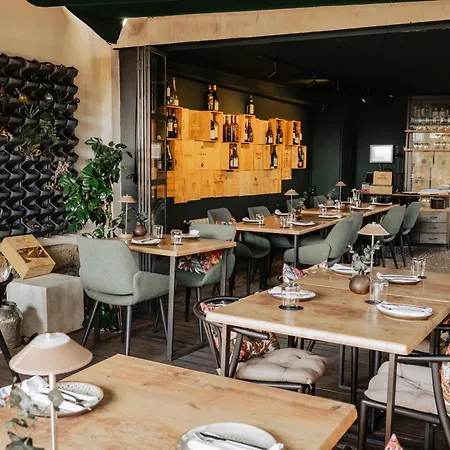 Alibi By Yoursporto 4* Porto