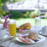 Alibi By Yoursporto Guest house Porto