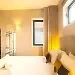 Alibi By Yoursporto Porto