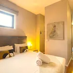 Alibi By Yoursporto Guest house