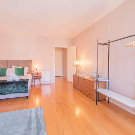 Alibi By Yoursporto 招待所 3*